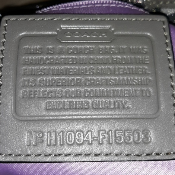 Authentic coach ocelot  like new - Picture 2 of 4